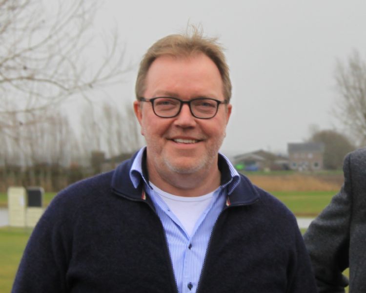 Hans Schaap gaat positief gestemd het nieuwe jaar in met HGM en Golfbaan Almkerk.